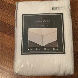 Paisley Quilted Bed Skirt